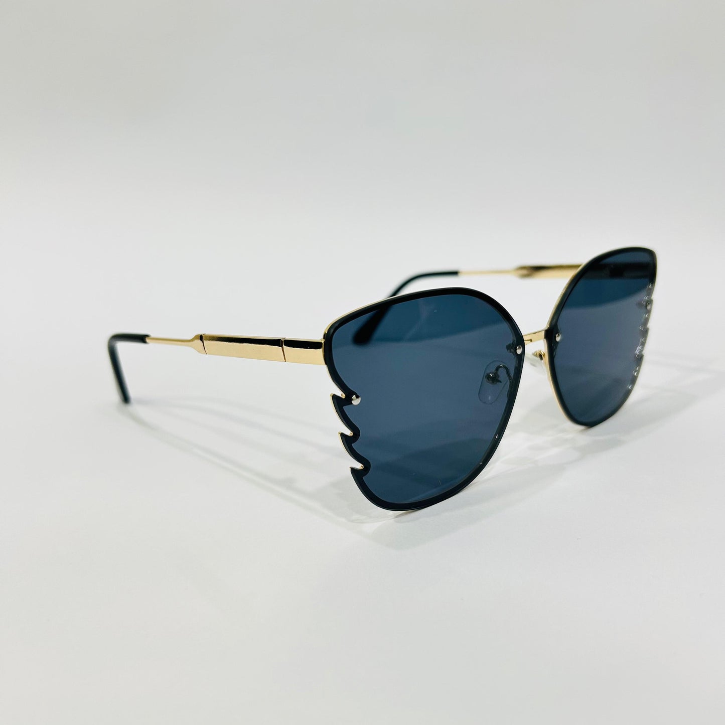 Eagle Wing Chic Black Sunglasses with Golden Arms - Trendy Glasses - Stylish Eyewear for Girls