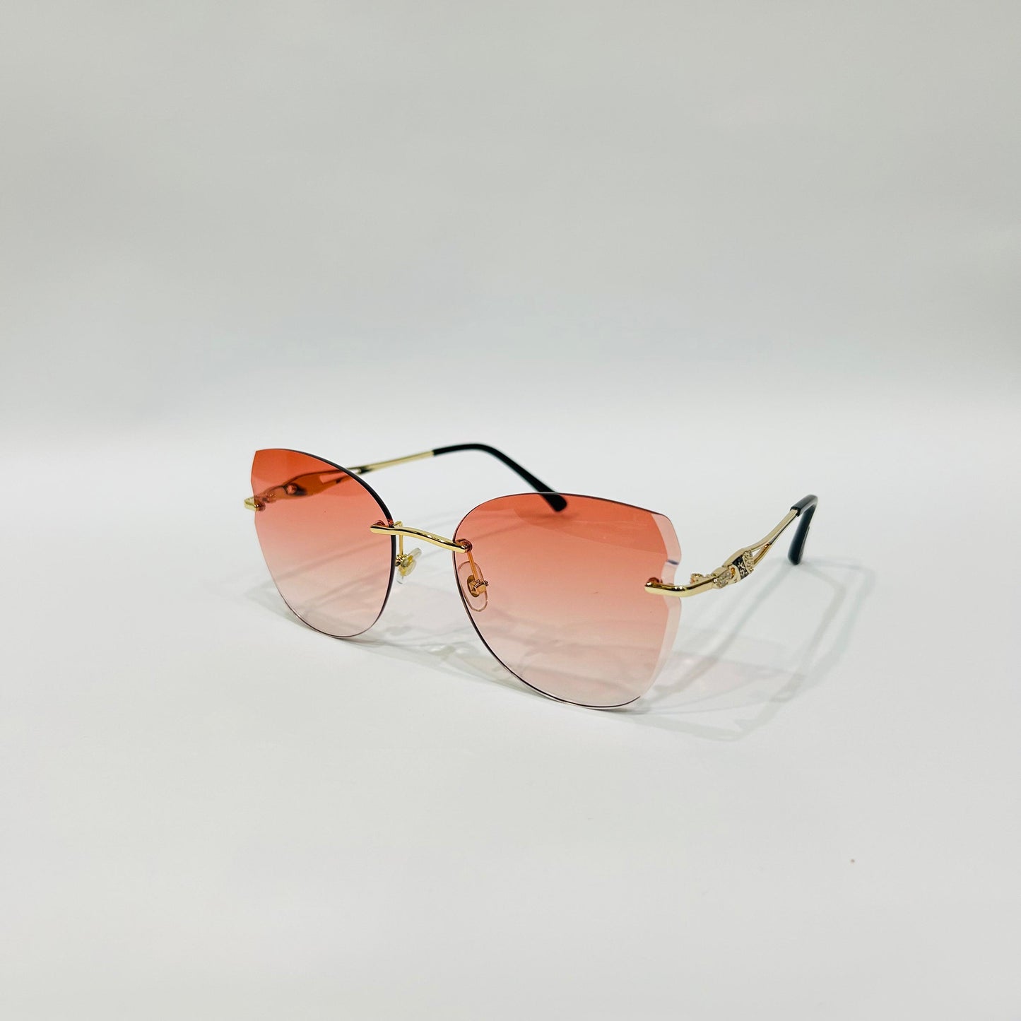 Stylish Heart-Shaped Gradient Sunglasses for Girls