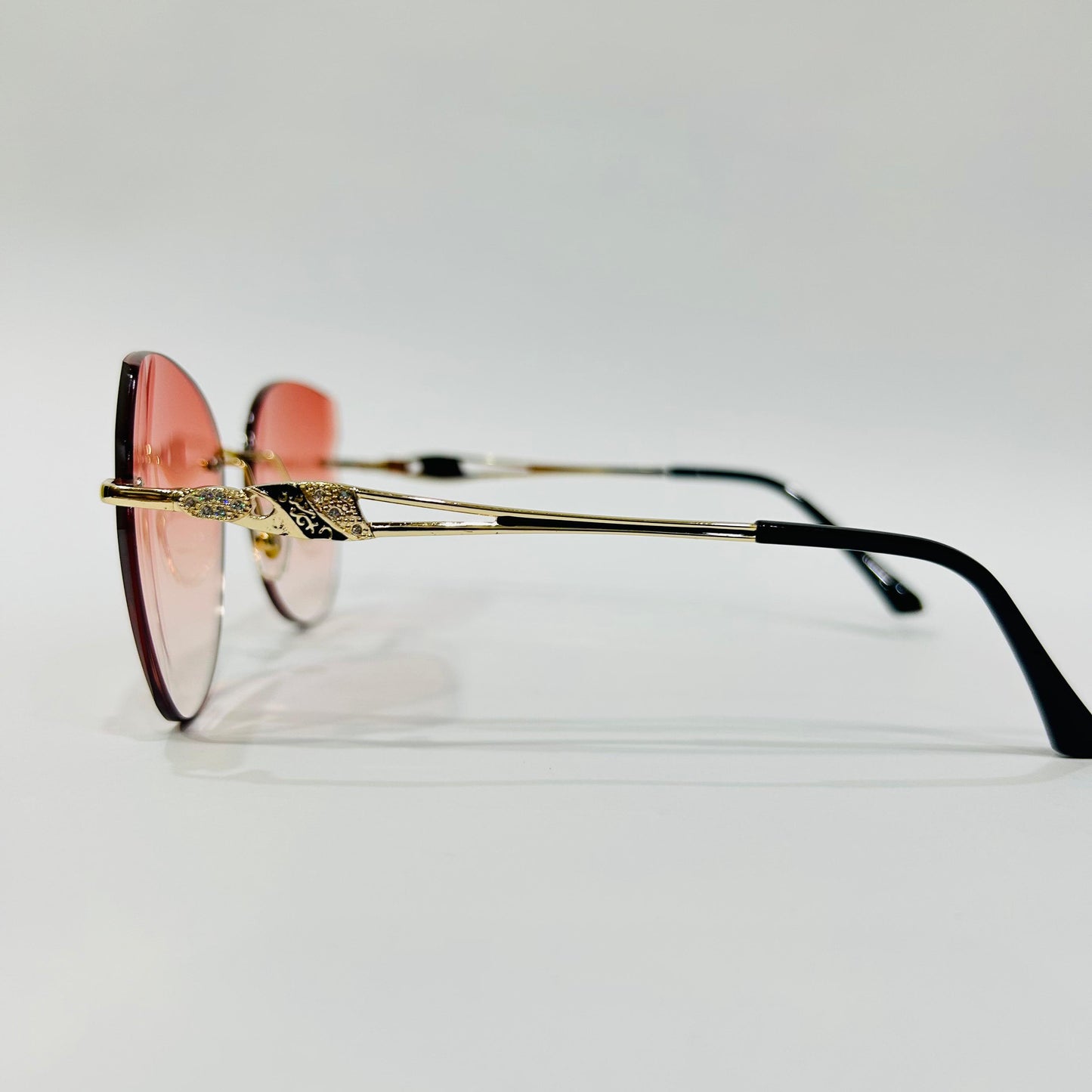 Stylish Heart-Shaped Gradient Sunglasses for Girls