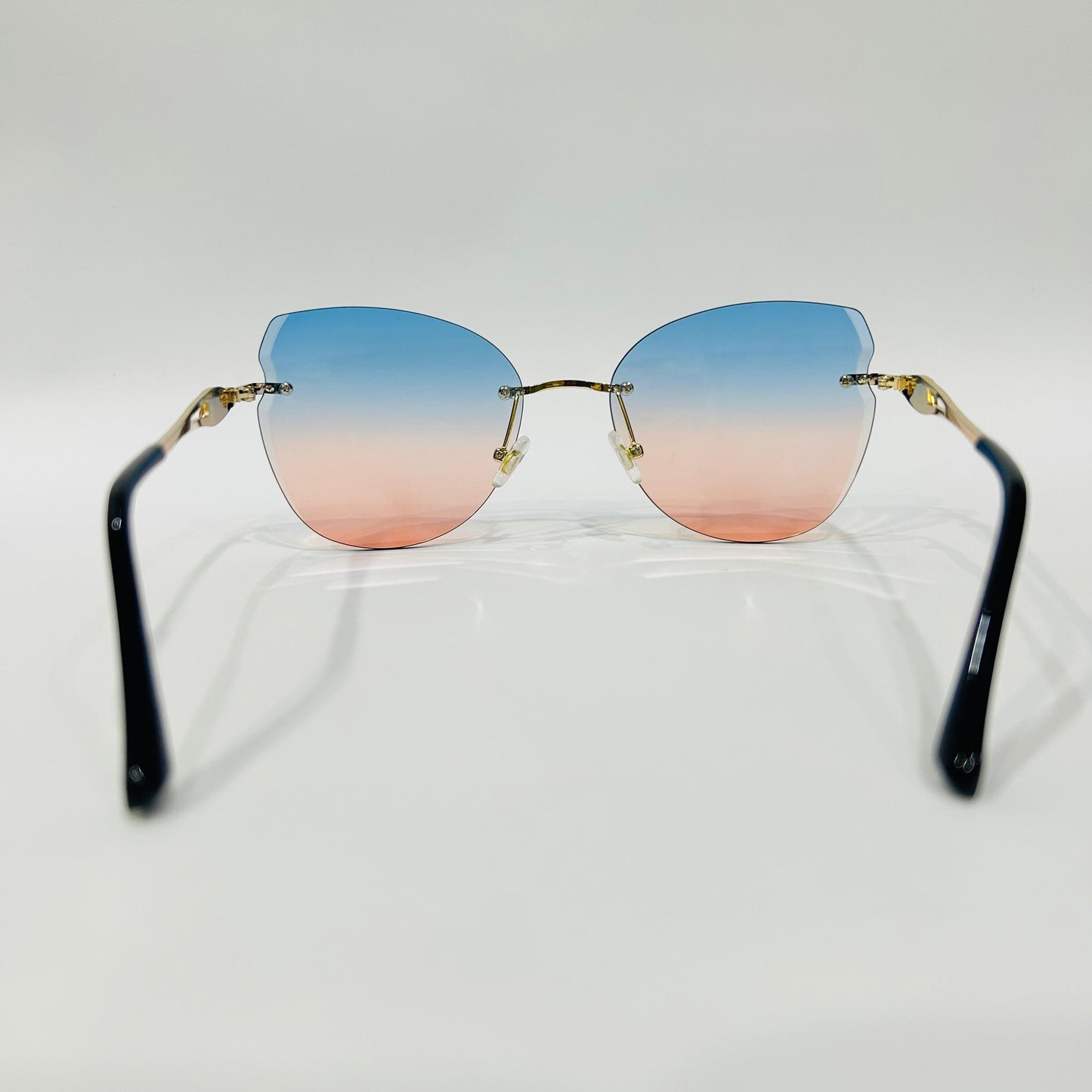 Stylish Heart-Shaped Gradient Sunglasses for Girls