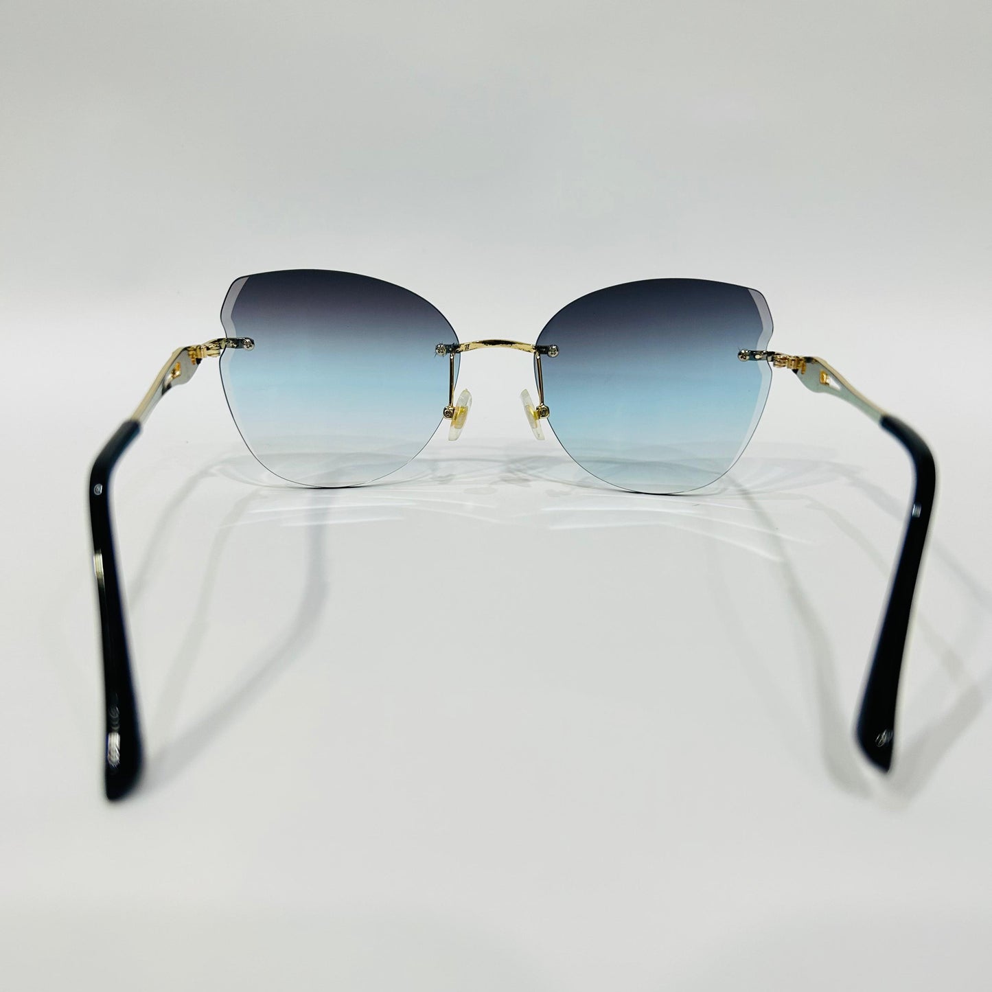 Stylish Heart-Shaped Gradient Sunglasses for Girls