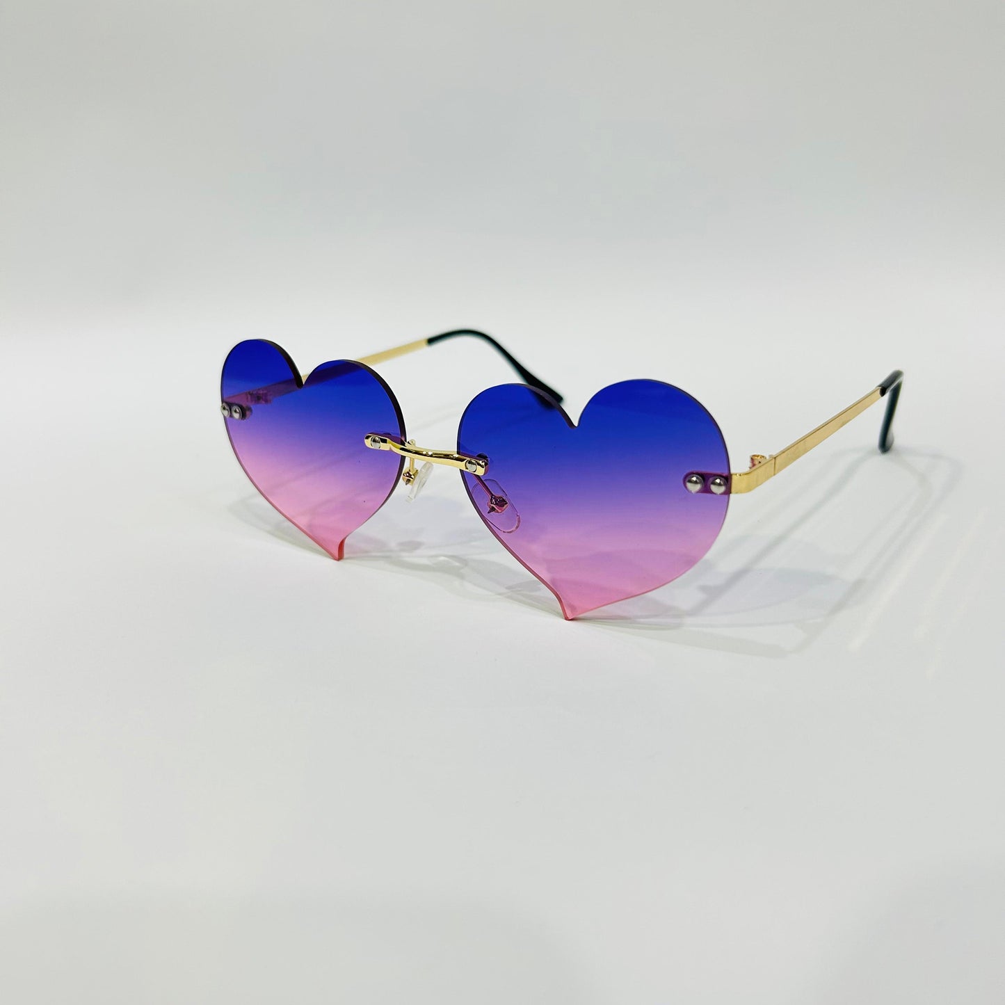 Stylish Heart-Shaped Gradient Sunglasses for Girls