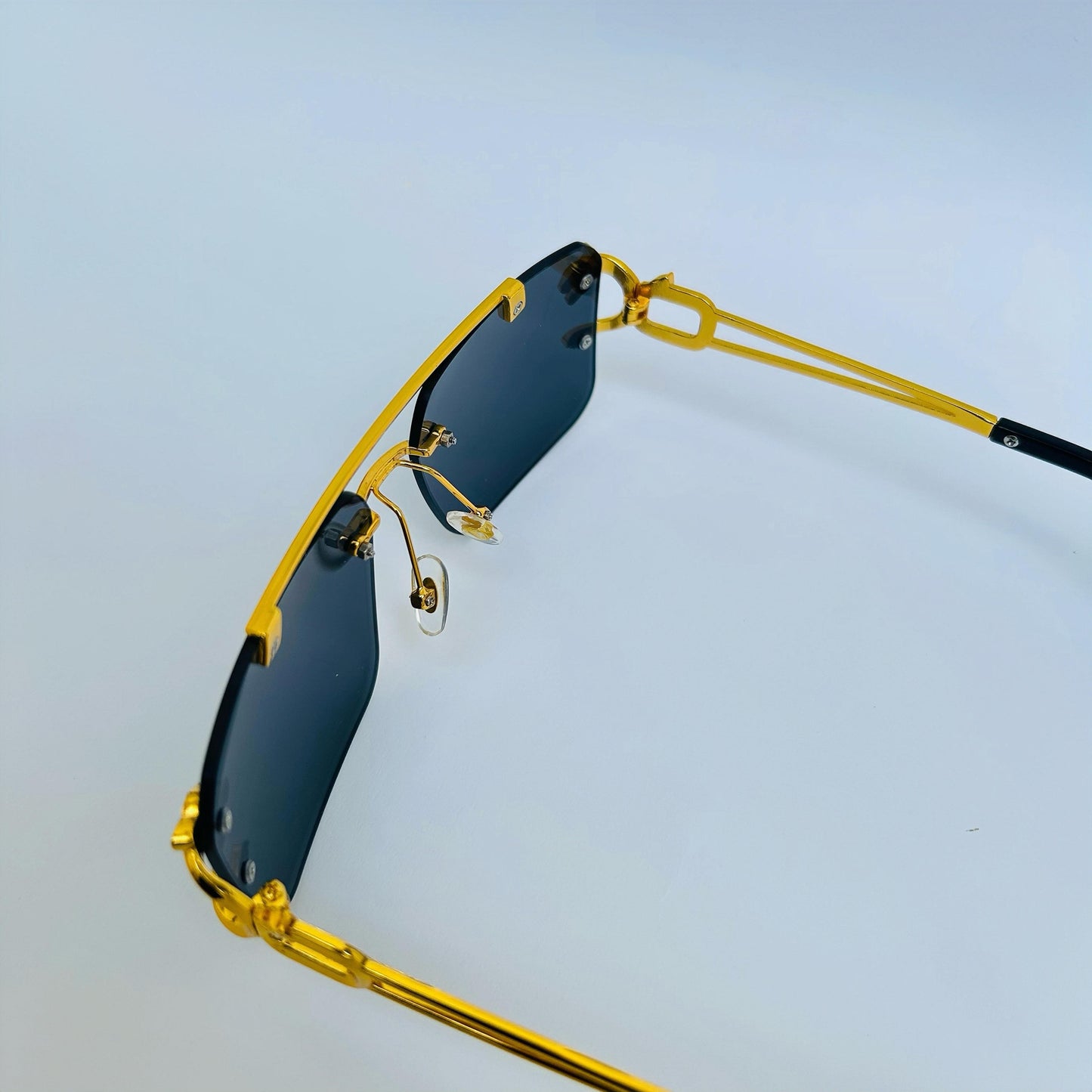 Cartier-Inspired Luxury Rimless Sunglasses