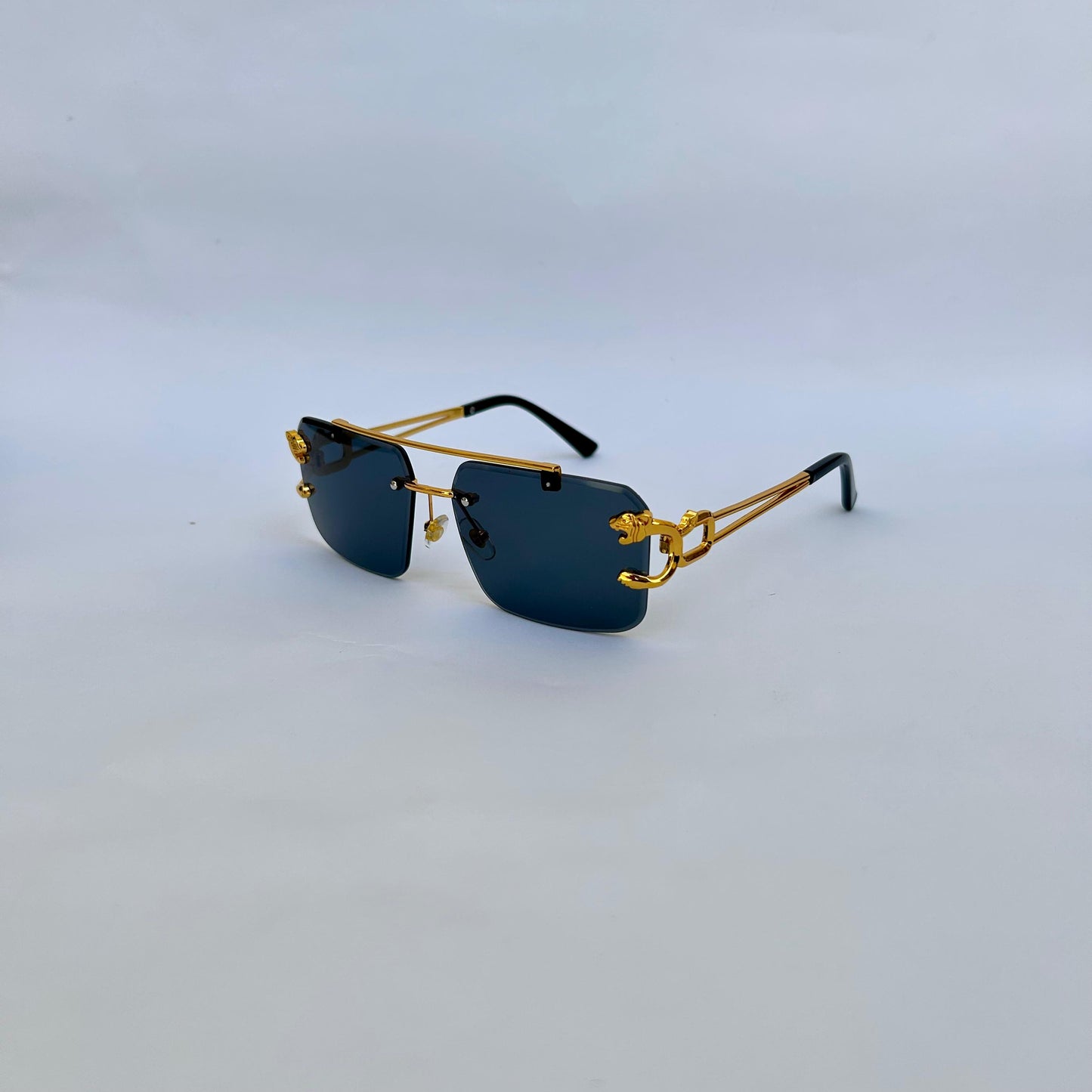 Black Luxury Rimless Sunglasses – Bold, Stylish & Modern