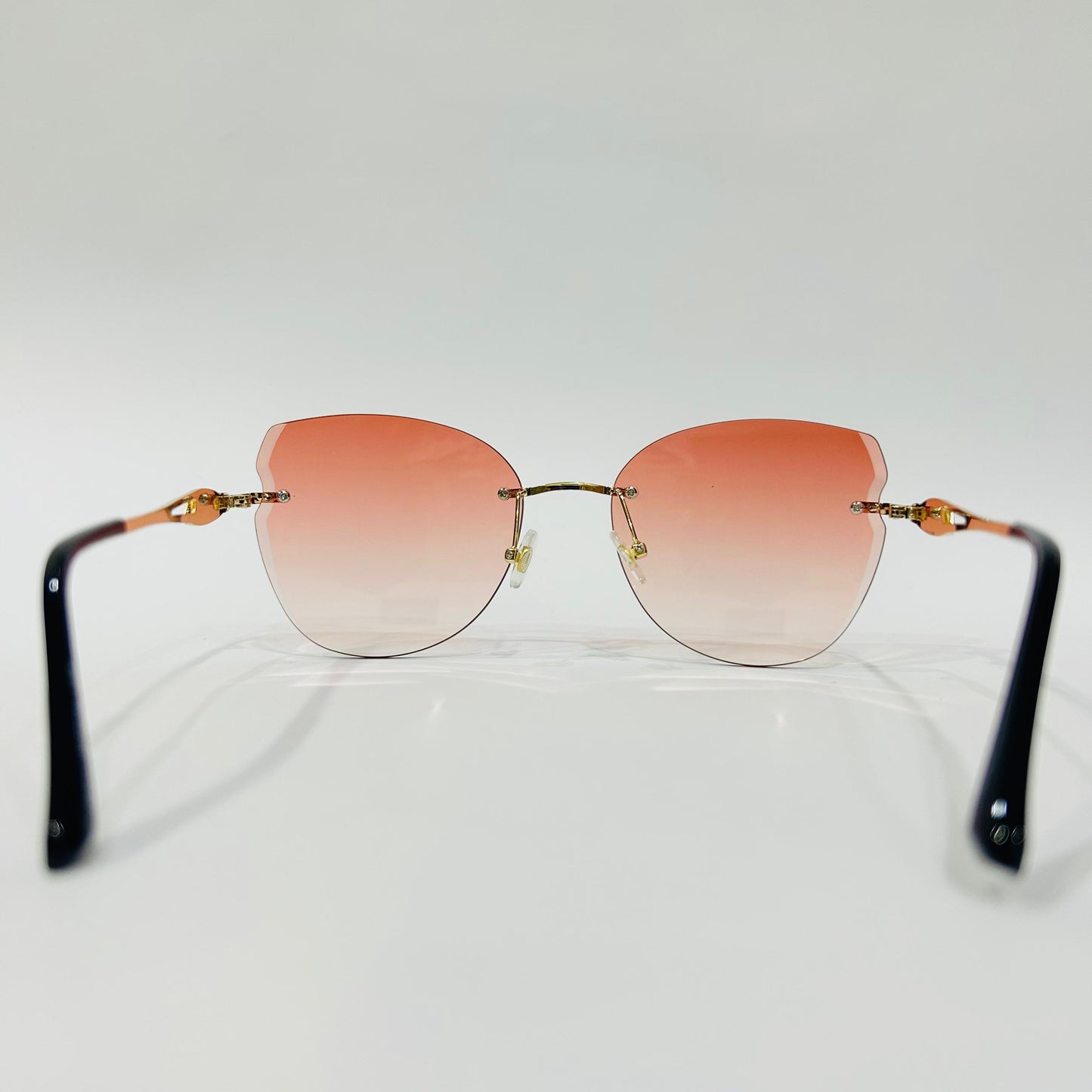 Stylish Heart-Shaped Gradient Sunglasses for Girls